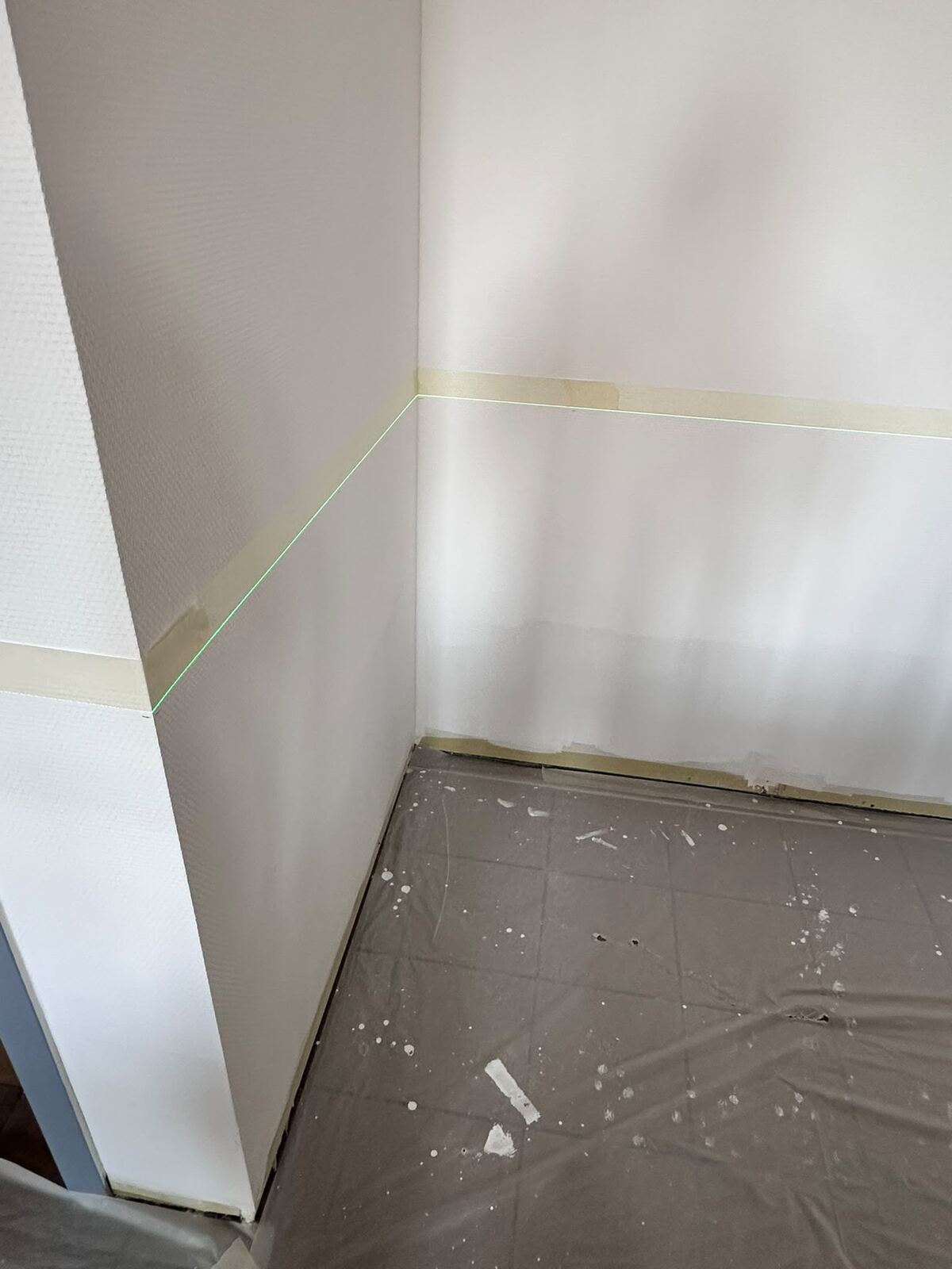 Détail de masquage avant peinture